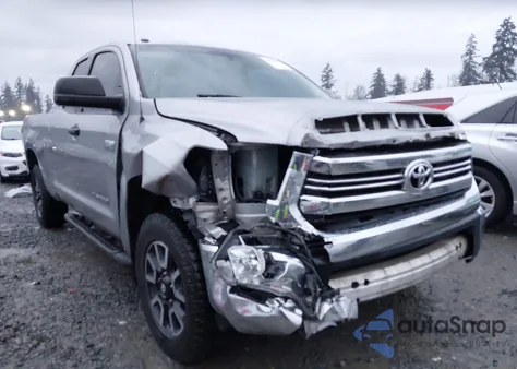 2016 Toyota Tundra Sr5 5.7L V8 из США, поврежденный, VIN 5TFUW5F10GX565864